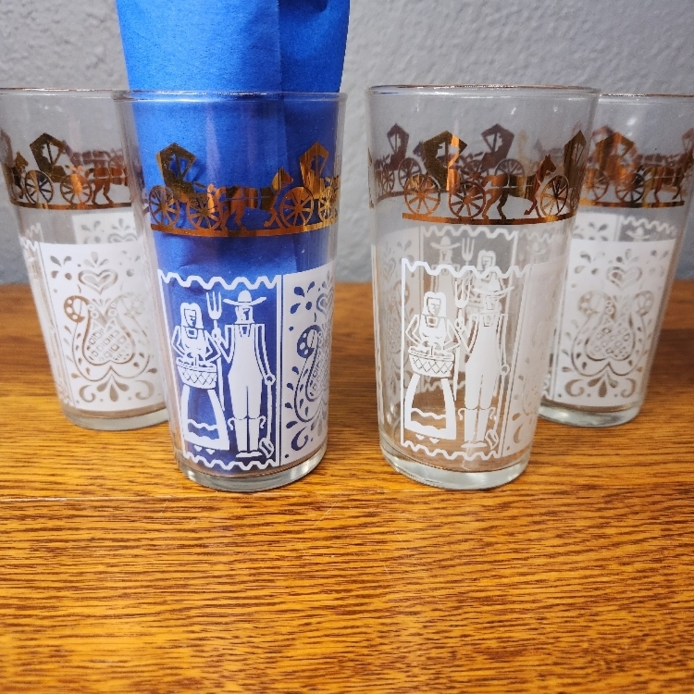 Anchor Hocking Butterprint Pennsylvania Dutch 10 oz Juice Drink